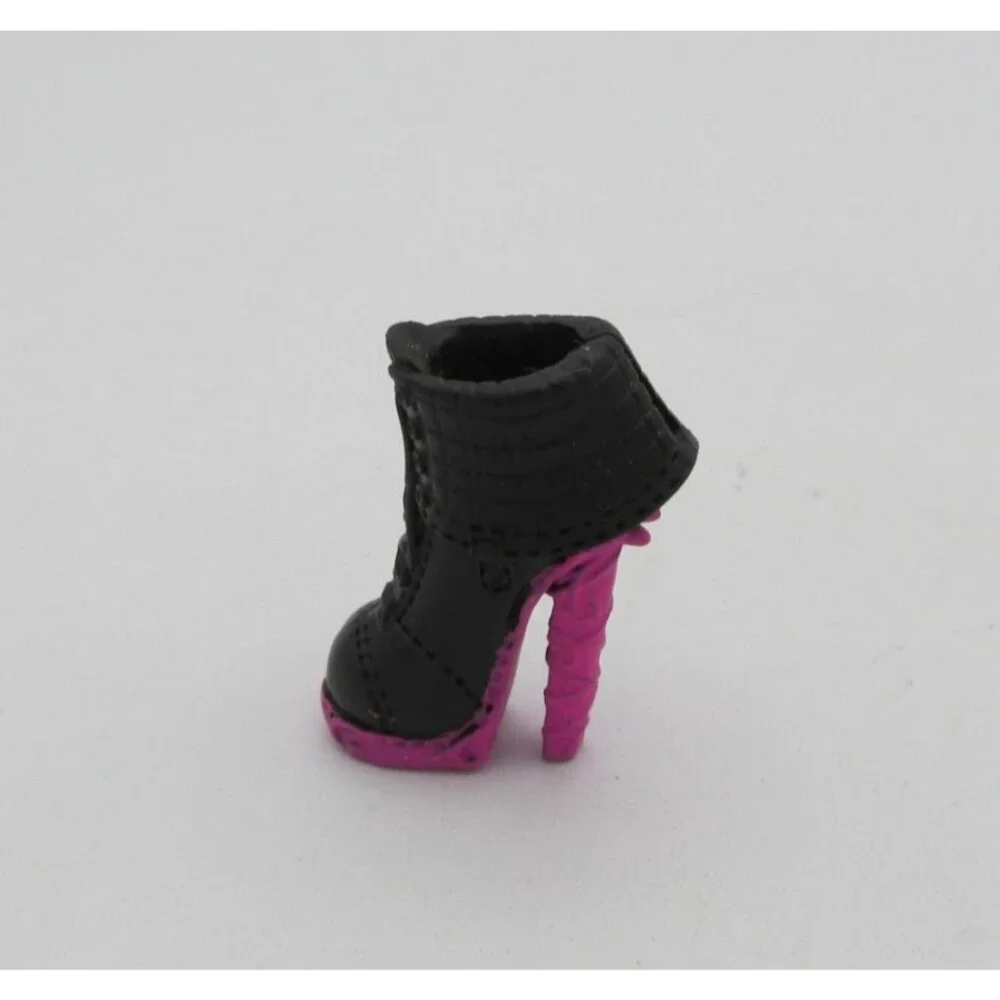 Monster High Venus McFlytrap Music Festival Right Black Boot Heel Shoe Only